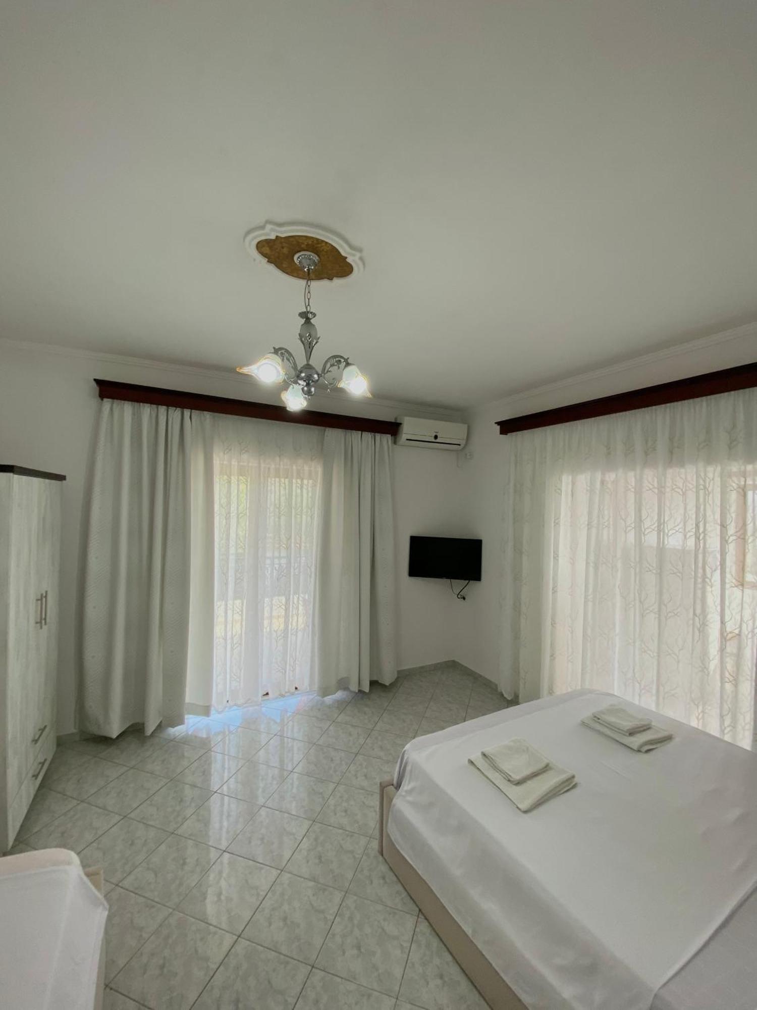 Apartment Angela Ksamil Ngoại thất bức ảnh